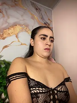 Snapshot of LILI_911 chatting on June 2026 09:37:01 AM LILI 911 online show from June 2026 09:37:01 AM