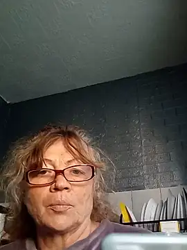 ZlataLove777 online show from June 2026 12:02:02 PM