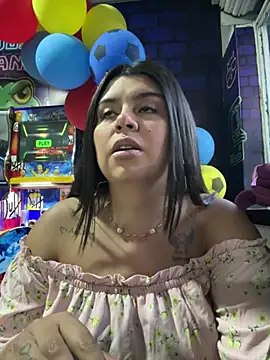 lia 20xx online show from June 2026 11:10:02 PM