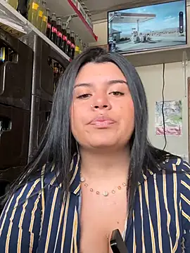 lia 20xx online show from July 2026 08:15:01 PM