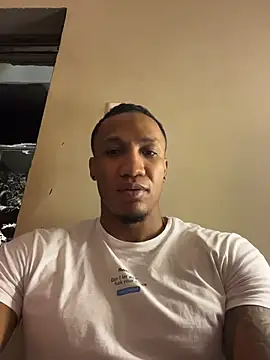 LoganVarela online show from July 2026 01:19:01 AM