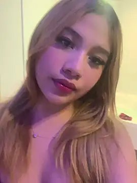 Snapshot of zury_cute1 chatting on July 2026 07:09:02 AM zury cute1 online show from July 2026 07:09:02 AM