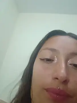 MiaSaen online show from July 2026 03:23:01 AM