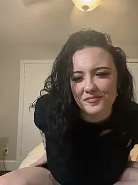 altravenn online show from June 2026 05:01:01 AM