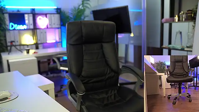 BabesGoWild online show from March 2026 05:44:01 AM