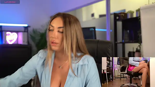 BabesGoWild online show from June 2026 05:03:02 AM