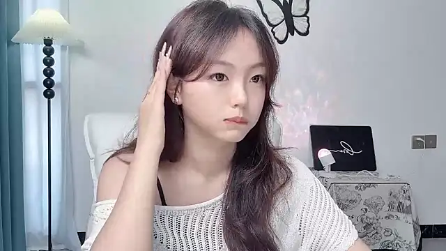 Snapshot of wenwen8888 chatting on July 2026 03:18:01 AM wenwen8888 online show from July 2026 03:18:01 AM