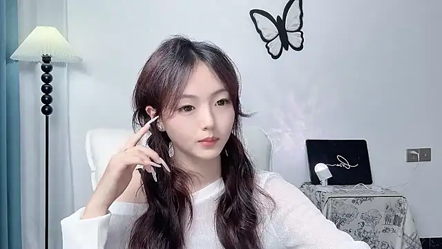 Snapshot of wenwen8888 chatting on July 2026 03:12:01 PM wenwen8888 online show from July 2026 03:12:01 PM