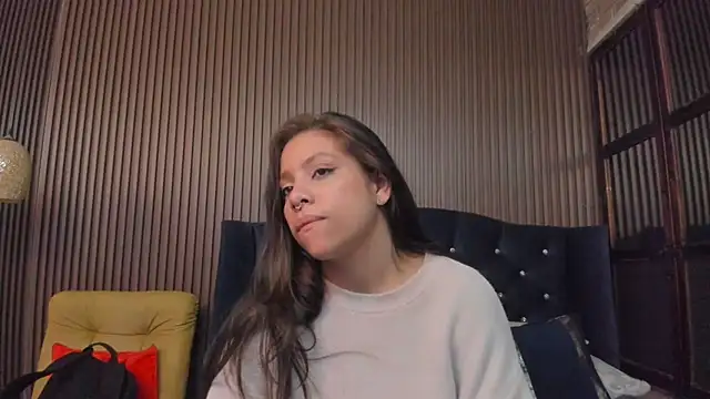 Chloe Belll online show from July 2026 09:28:01 AM