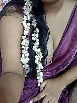 Snapshot of telugubigboobs__P chatting on June 2026 06:25:02 AM telugubigboobs P online show from June 2026 06:25:02 AM