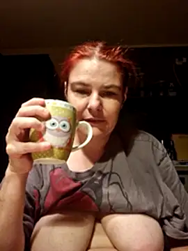 Snapshot of GoldenWifee chatting on July 2026 04:34:02 AM GoldenWifee online show from July 2026 04:34:02 AM