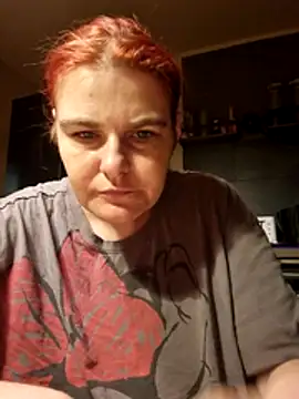 Snapshot of GoldenWifee chatting on July 2026 04:13:01 AM GoldenWifee online show from July 2026 04:13:01 AM