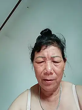 Snapshot of KK_orio chatting on June 2026 05:04:02 AM KK orio online show from June 2026 05:04:02 AM
