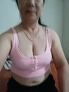 Snapshot of KK_orio chatting on July 2026 12:28:01 AM KK orio online show from July 2026 12:28:01 AM