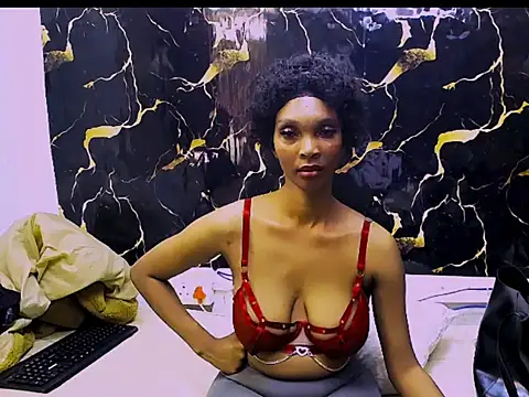 Snapshot of Caramelminxx_ chatting on June 2026 08:04:01 AM Caramelminxx online show from June 2026 08:04:01 AM