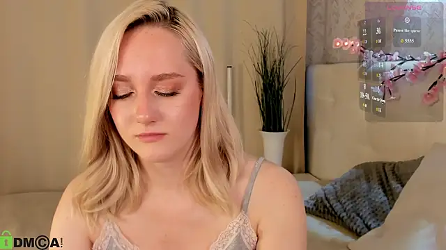 Chloe-Deccer online show from July 2026 01:56:02 AM