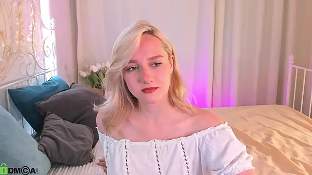 Chloe-Deccer online show from July 2026 01:19:01 AM