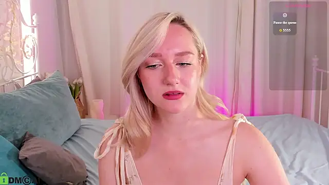 Chloe-Deccer online show from August 2026 01:32:01 AM
