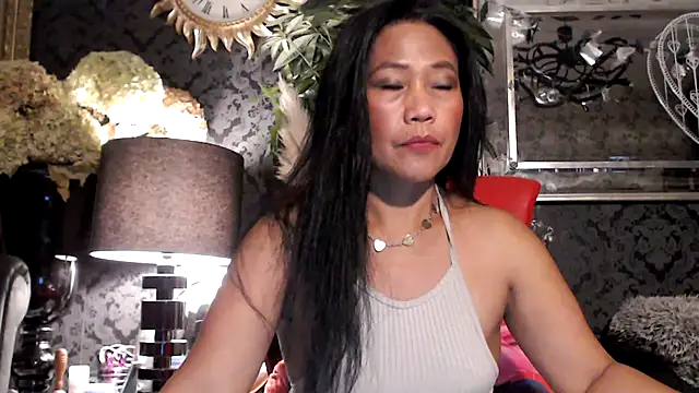 Hornygirltheone online show from November 2025 10:36:02 PM