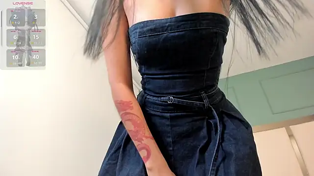 freya zimmermann online show from August 2026 10:47:02 PM