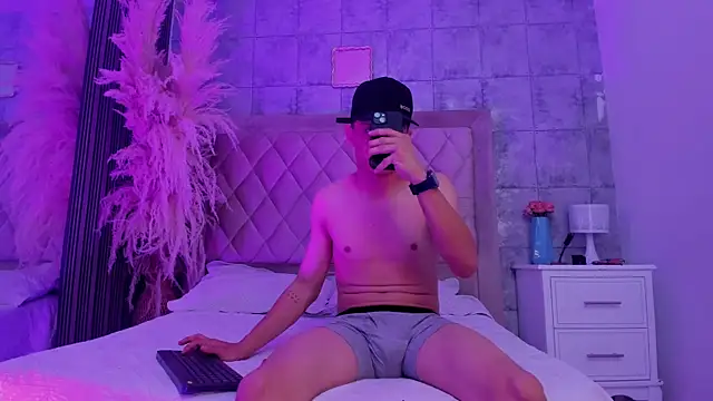 Hydan  online show from June 2026 09:54:02 PM