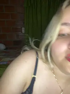 Snapshot of Rositafresitaa chatting on June 2026 02:42:01 AM Rositafresitaa online show from June 2026 02:42:01 AM