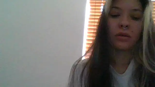 gothbaby3055 online show from July 2026 03:33:02 PM