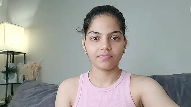 Anuoutdoor82 online show from June 2026 06:13:01 PM