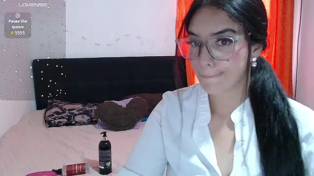 emma grace11 online show from June 2026 06:24:01 PM