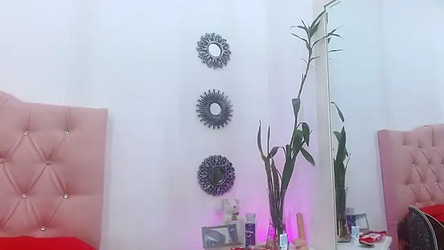  saray rose online show from June 2026 02:28:01 PM