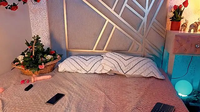 sammyRossek online show from June 2026 12:46:01 PM