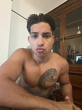 Snapshot of David_Tresh5 chatting on July 2026 06:36:01 PM David Tresh5 online show from July 2026 06:36:01 PM