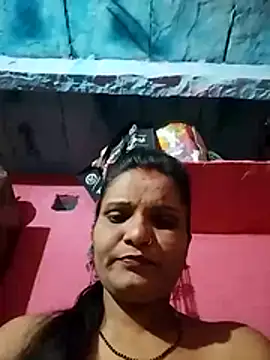 Snapshot of Cut_rani64 chatting on July 2026 04:33:02 PM Cut rani64 online show from July 2026 04:33:02 PM