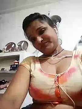 Snapshot of Cut_rani64 chatting on June 2026 01:50:01 PM Cut rani64 online show from June 2026 01:50:01 PM