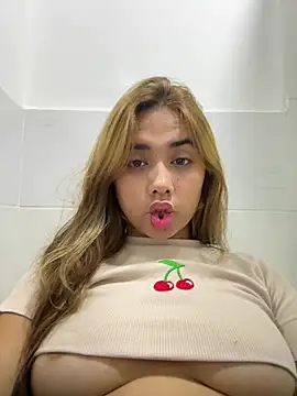 Issie 01 online show from July 2026 04:19:01 AM
