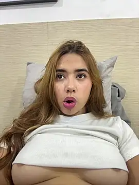 Issie 01 online show from July 2026 10:50:01 PM