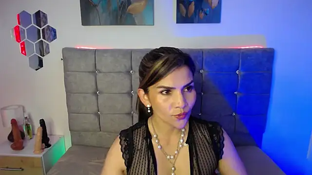lilith luxx online show from July 2026 02:34:01 AM