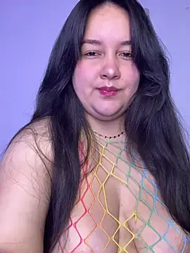 Snapshot of EvaBigBoobs chatting on June 2026 11:44:01 PM EvaBigBoobs online show from June 2026 11:44:01 PM