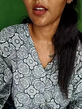 Miss-cutee online show from June 2026 11:48:02 AM