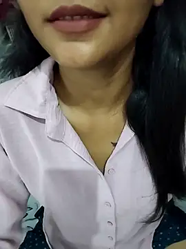 Miss-cutee online show from June 2026 06:40:01 PM