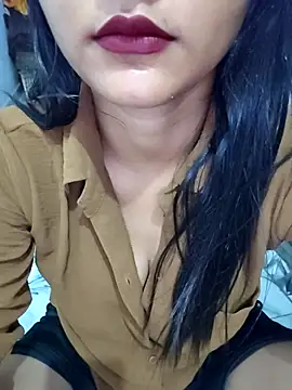 Miss-cutee online show from June 2026 06:19:02 PM
