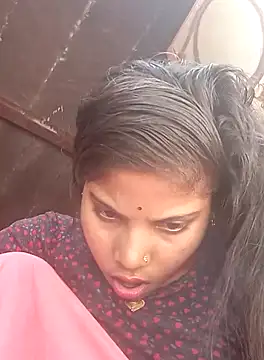 Snapshot of Hotnewbhabi_riya chatting on June 2026 04:35:02 AM Hotnewbhabi riya online show from June 2026 04:35:02 AM