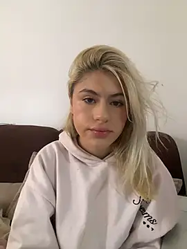 Lia-firee online show from July 2026 02:06:02 PM