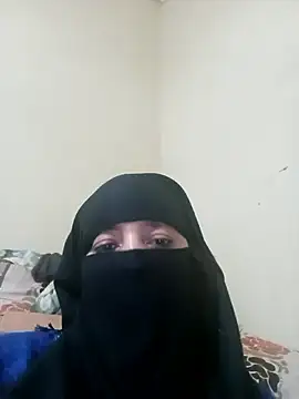 Snapshot of Ahlam_louva chatting on June 2026 03:06:01 PM Ahlam louva online show from June 2026 03:06:01 PM