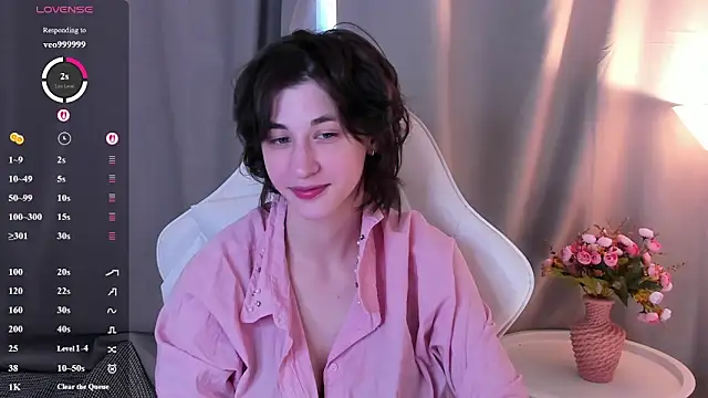 Carolina Lu online show from June 2026 02:21:01 AM