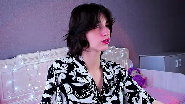 Carolina Lu online show from July 2026 01:13:01 AM