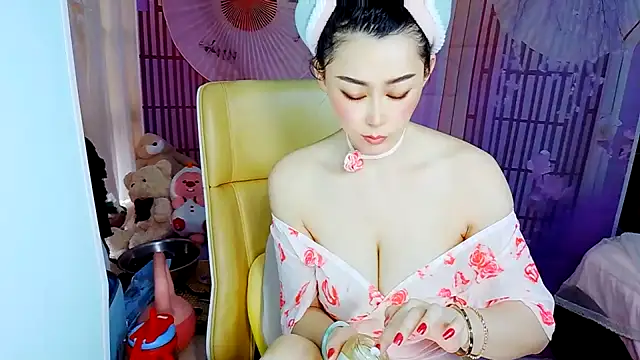 Snapshot of Duoduo-love chatting on June 2026 02:42:01 AM Duoduo-love online show from June 2026 02:42:01 AM
