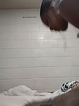 Sethandrah-CrazyEyes online show from June 2026 07:27:02 AM