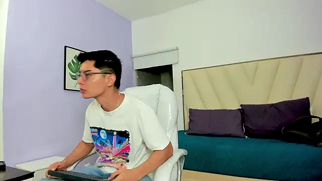 Ethan12  online show from June 2026 03:06:02 AM