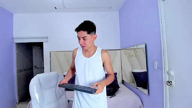 Ethan12  online show from June 2026 01:30:01 PM